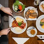 祖利安阿特瑞酒店 公寓式酒店