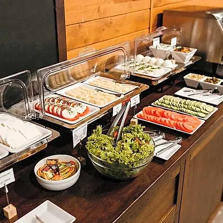 祖利安阿特瑞酒店 公寓式酒店 克拉科夫