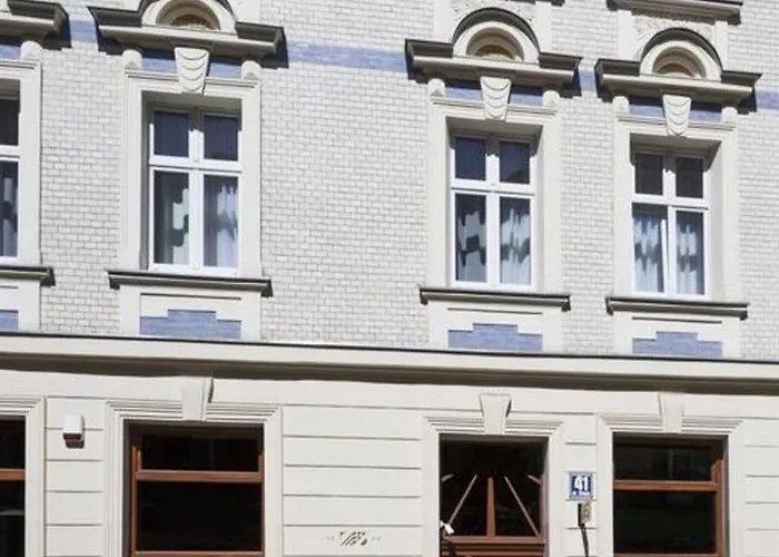 Zulian By Artery アパートホテル