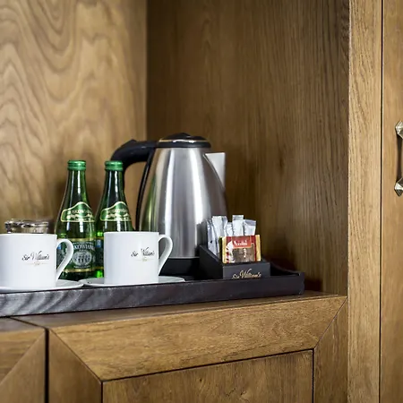 祖利安阿特瑞酒店 4*