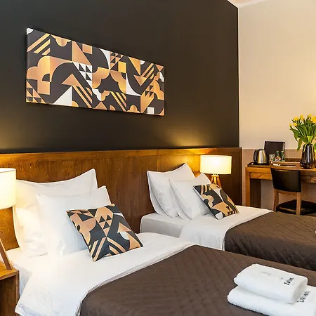 祖利安阿特瑞酒店