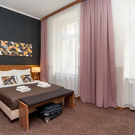 祖利安阿特瑞酒店 公寓式酒店 克拉科夫